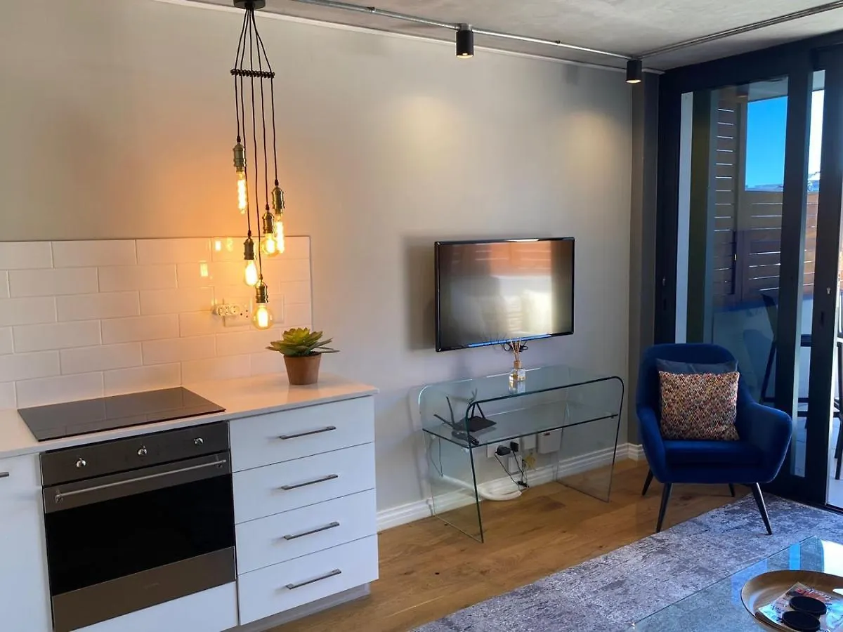 Modern Apartment In The Docklands, De Waterkant, Cape Town Stunning Views, Gorgeous Pool Deck