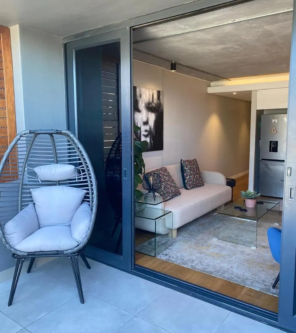 Modern Apartment In The Docklands, De Waterkant, Cape Town Stunning Views, Gorgeous Pool Deck South Africa
